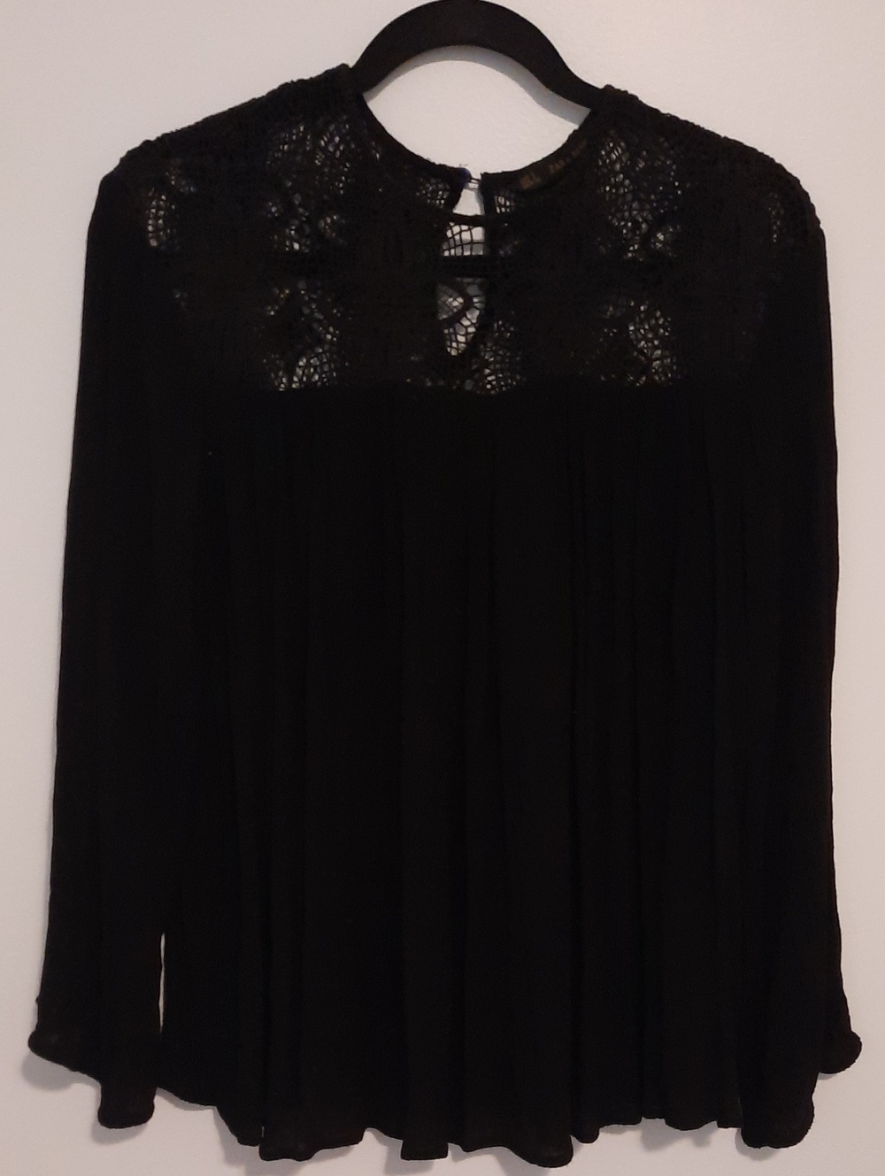 Zara Black Lace Yoke Long-Sleeve Blouse Size S